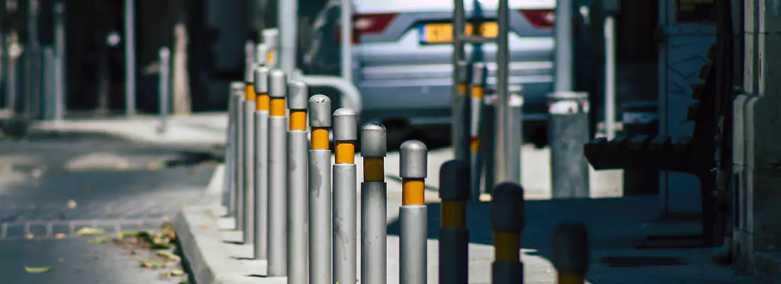 Safe and Convenient Retractable Barrier Column Systems for Properties in Pinewood, FL